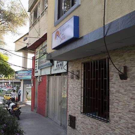 Auberge de jeunesse El Descanso Donde Sara à Medellín Extérieur photo