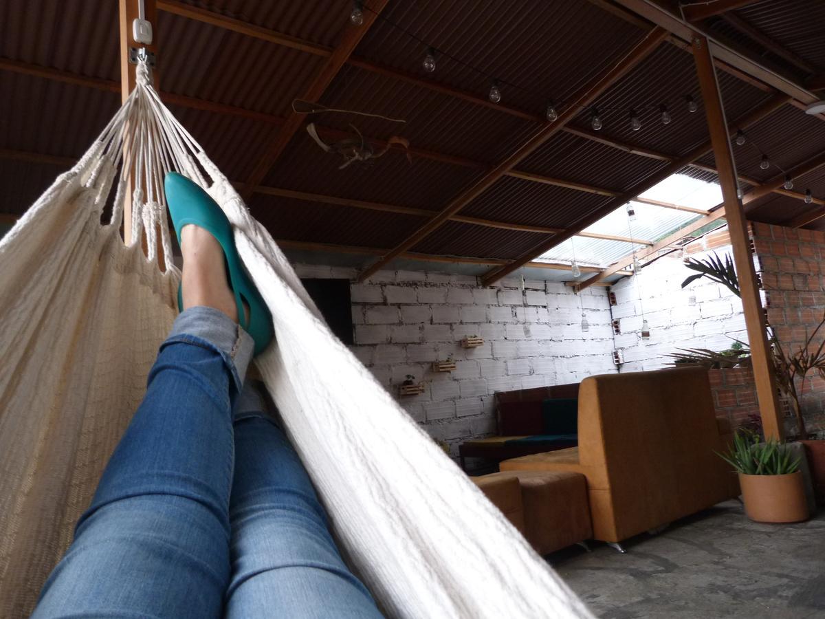 Auberge de jeunesse El Descanso Donde Sara à Medellín Extérieur photo