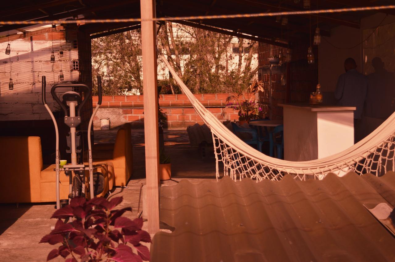 Auberge de jeunesse El Descanso Donde Sara à Medellín Extérieur photo